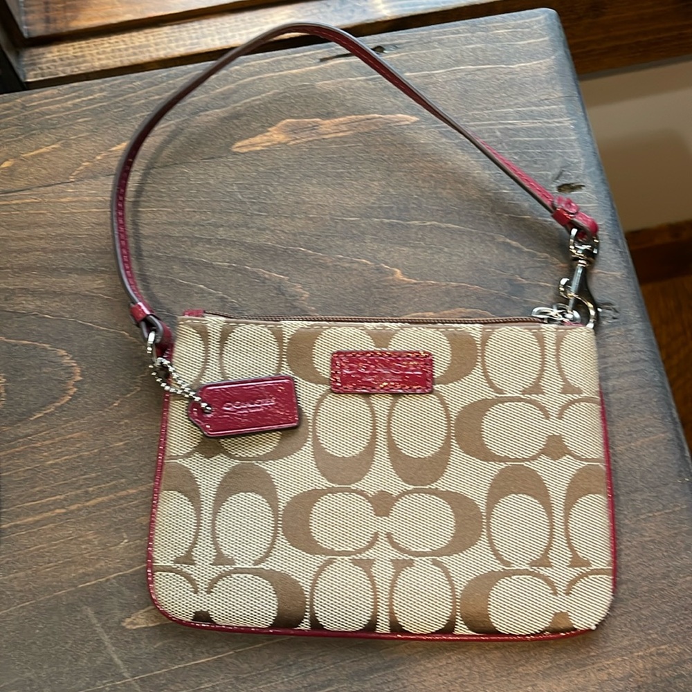 Genuine Coach Wristlet NWOT
